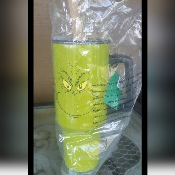 Set of 2 Grinch Stainless steel tumbler with straw - Picture 10 of 10